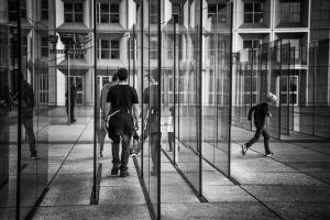 Laure cartel la defense labyrinthe